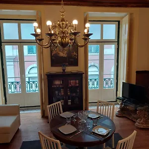 https://chiado-apartments-lisbon.hotels-lisbon-portugal.com